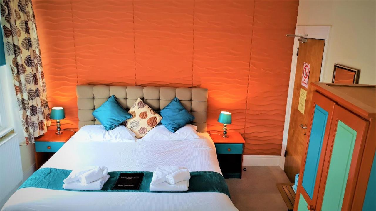 Yardley Manor Hotel Torquay Buitenkant foto